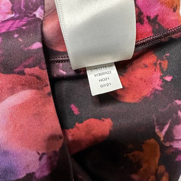 Athleta Salutation Stash Floral Leggings Medium High Rise Pockets - Picture 4 of 10